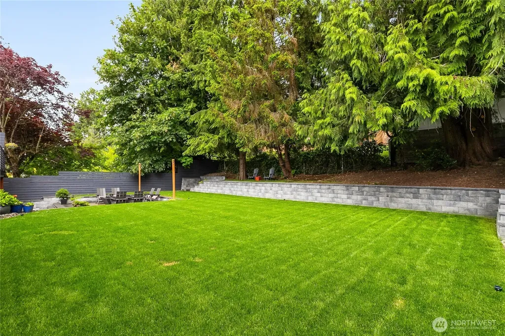 1210 Kenoyer Drive Bellingham WA 98229
