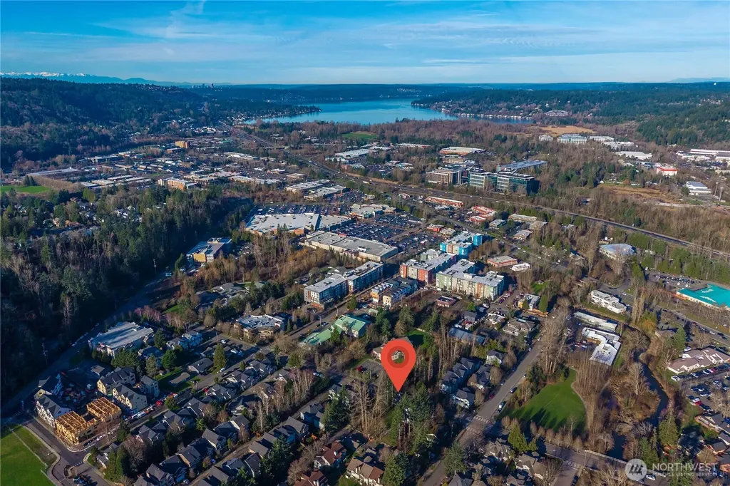 537 NW Juniper Street Issaquah WA 98027