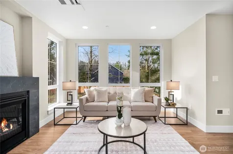 537 NW Juniper Street Issaquah WA 98027