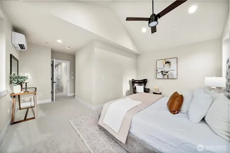 537 NW Juniper Street Issaquah WA 98027