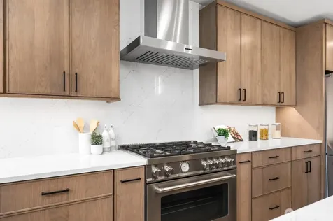 537 NW Juniper Street Issaquah WA 98027