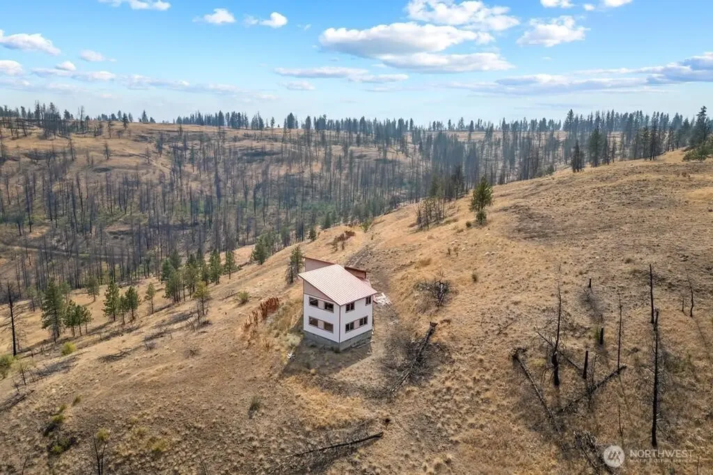31725 N Hawk Creek Ranch Road Davenport WA 99122