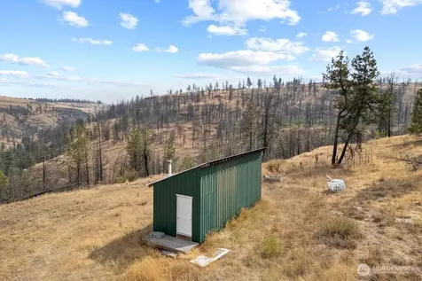 31725 N Hawk Creek Ranch Road Davenport WA 99122
