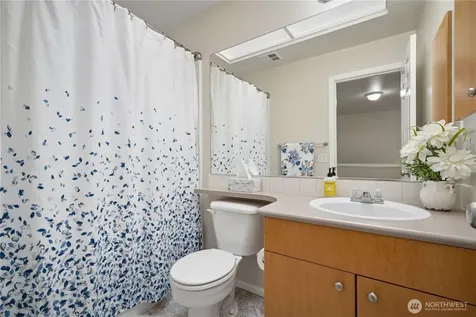4901 Lake Place S Renton WA 98055