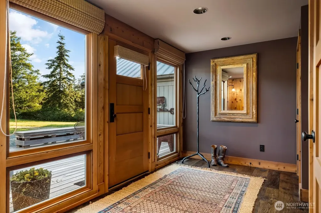 5837 Ambleside Loop Anacortes WA 98221