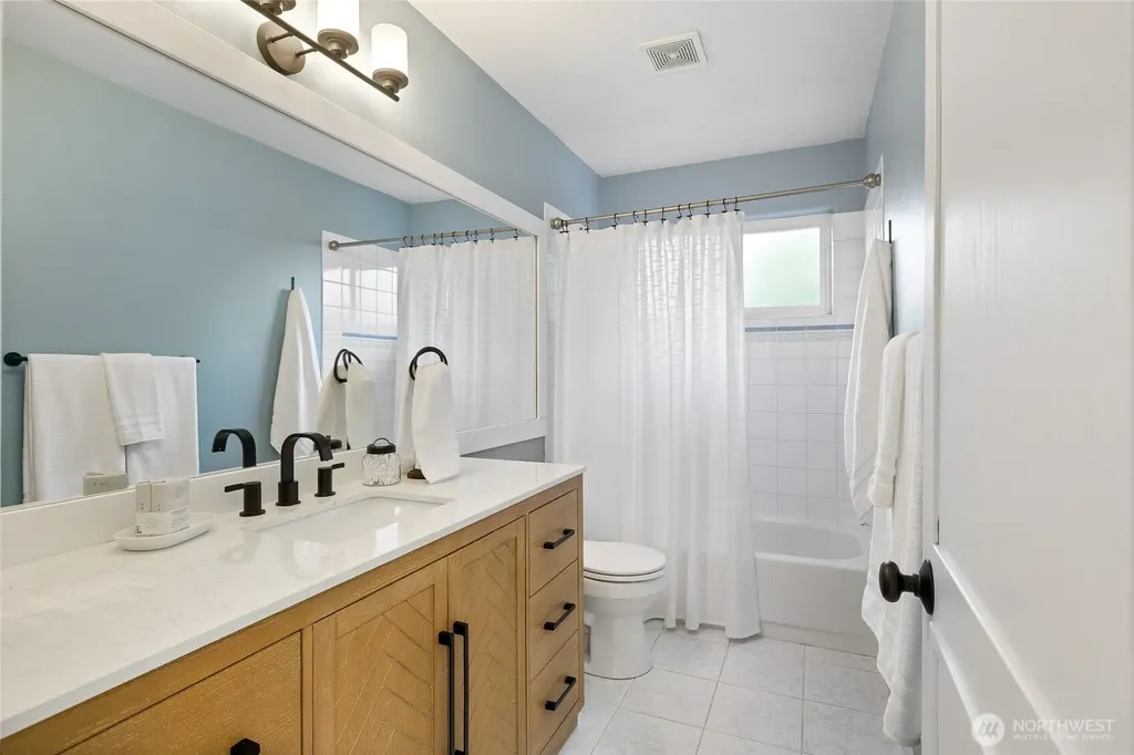 6412 150th Street SE Snohomish WA 98296