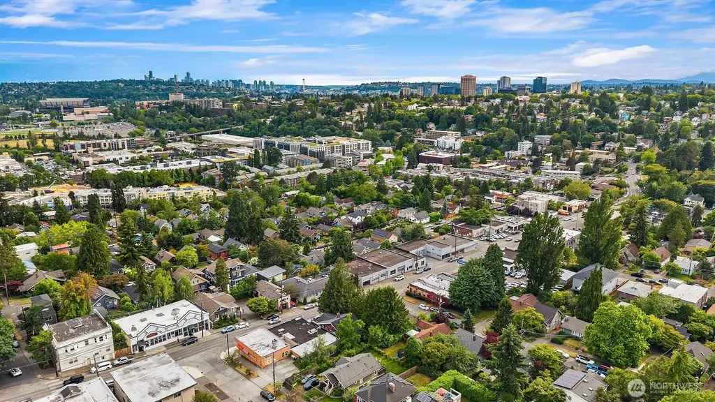 2800 NE 55th Street Seattle WA 98105