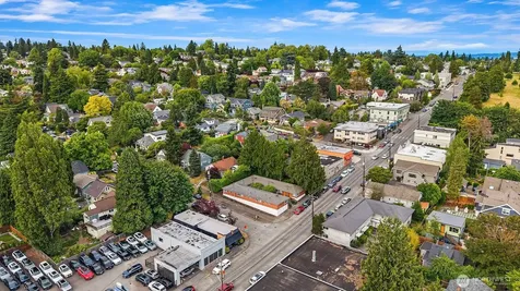 2800 NE 55th Street Seattle WA 98105