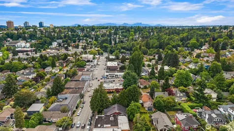 2800 NE 55th Street Seattle WA 98105