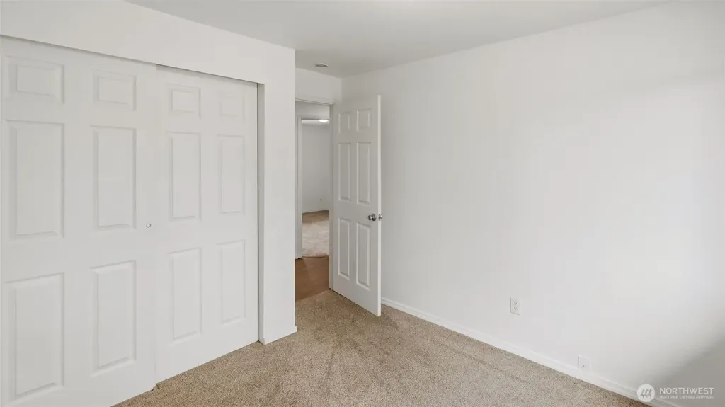 20122 32nd Avenue W Lynnwood WA 98036