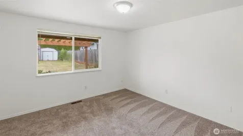 20122 32nd Avenue W Lynnwood WA 98036