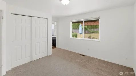 20122 32nd Avenue W Lynnwood WA 98036