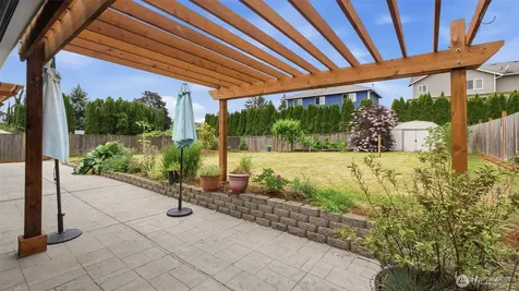 20122 32nd Avenue W Lynnwood WA 98036