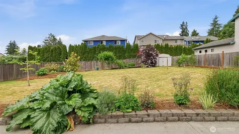 20122 32nd Avenue W Lynnwood WA 98036