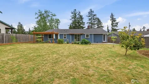 20122 32nd Avenue W Lynnwood WA 98036