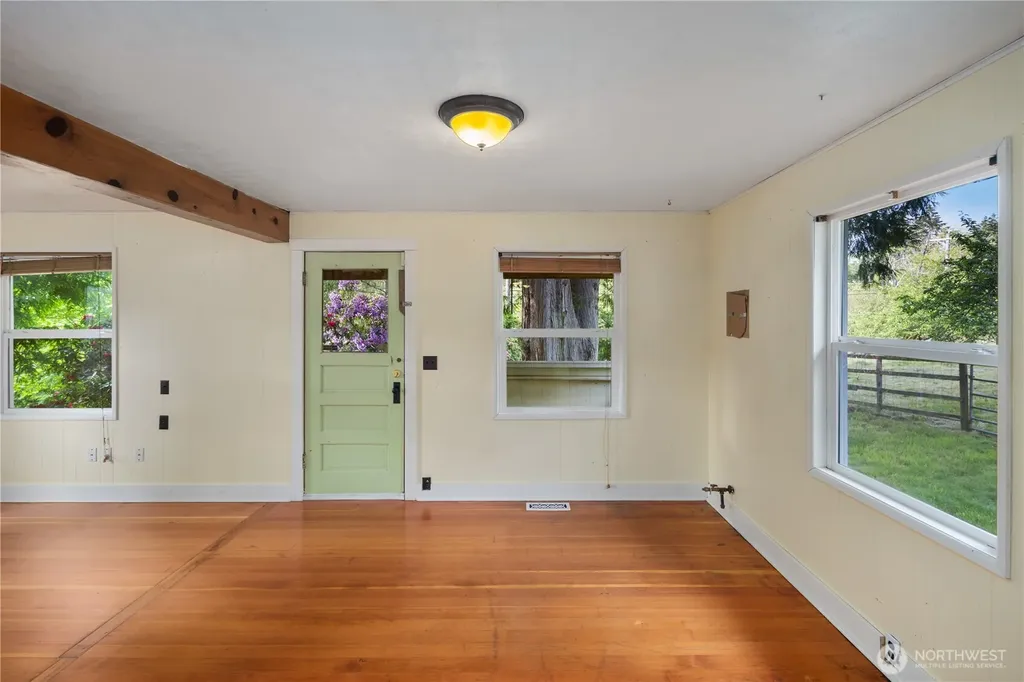 17816 Herron Road NW Lakebay WA 98349