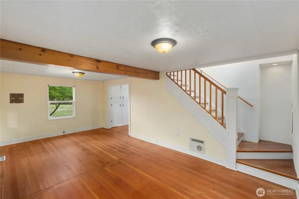 17816 Herron Road NW Lakebay WA 98349