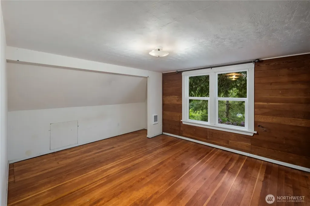 17816 Herron Road NW Lakebay WA 98349