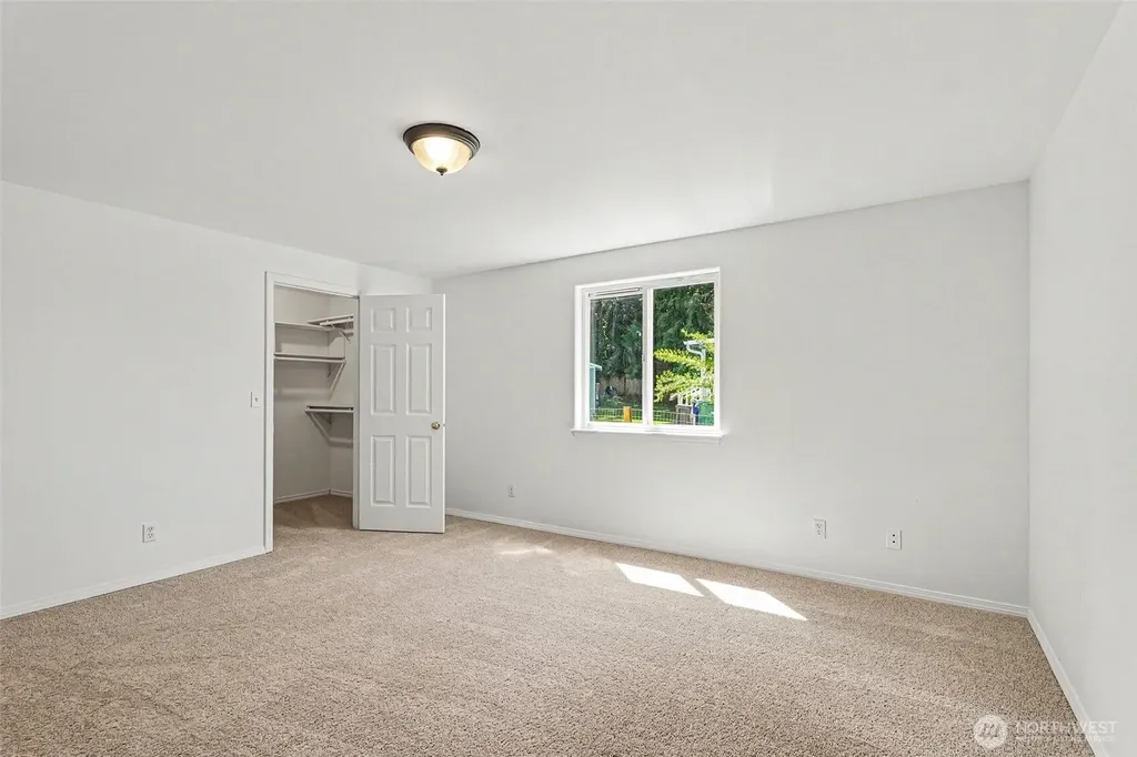 364 Melissa Street Camano Island WA 98282
