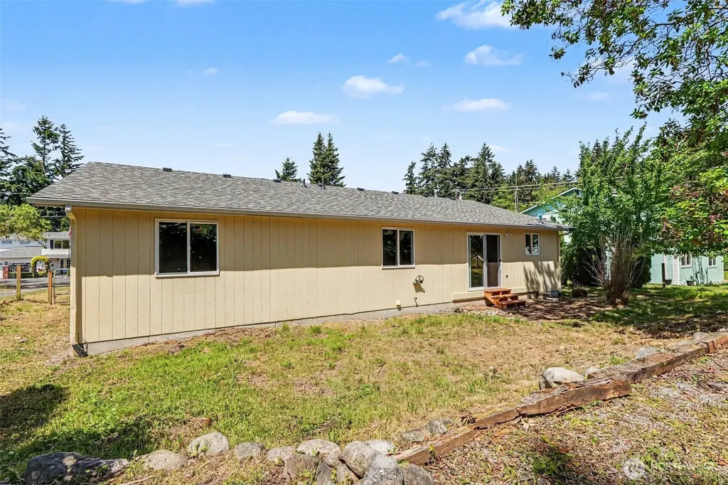 364 Melissa Street Camano Island WA 98282
