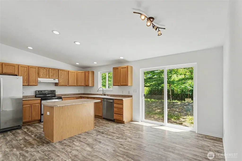 364 Melissa Street Camano Island WA 98282