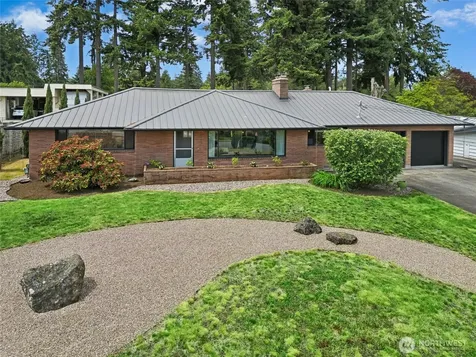 4612 View Drive Everett WA 98920