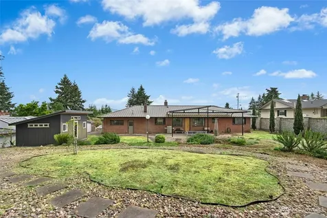 4612 View Drive Everett WA 98920
