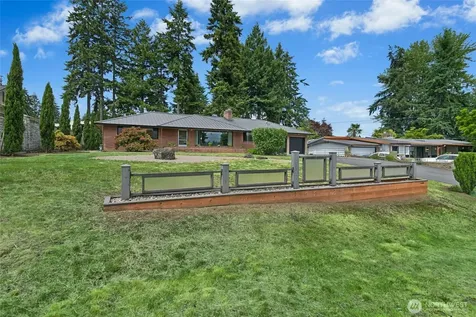 4612 View Drive Everett WA 98920