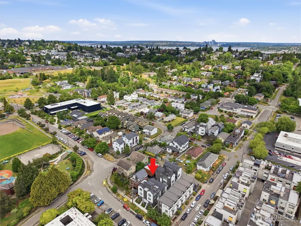 1816 24th Avenue S Seattle WA 98144