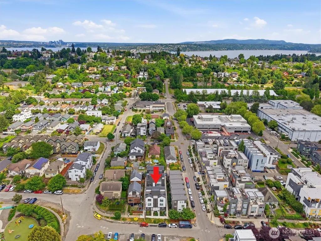 1816 24th Avenue S Seattle WA 98144