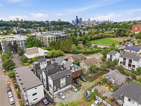 1816 24th Avenue S Seattle WA 98144