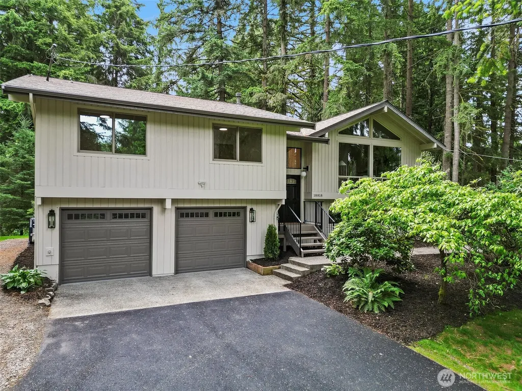 18818 181st Place NE Woodinville WA 98077