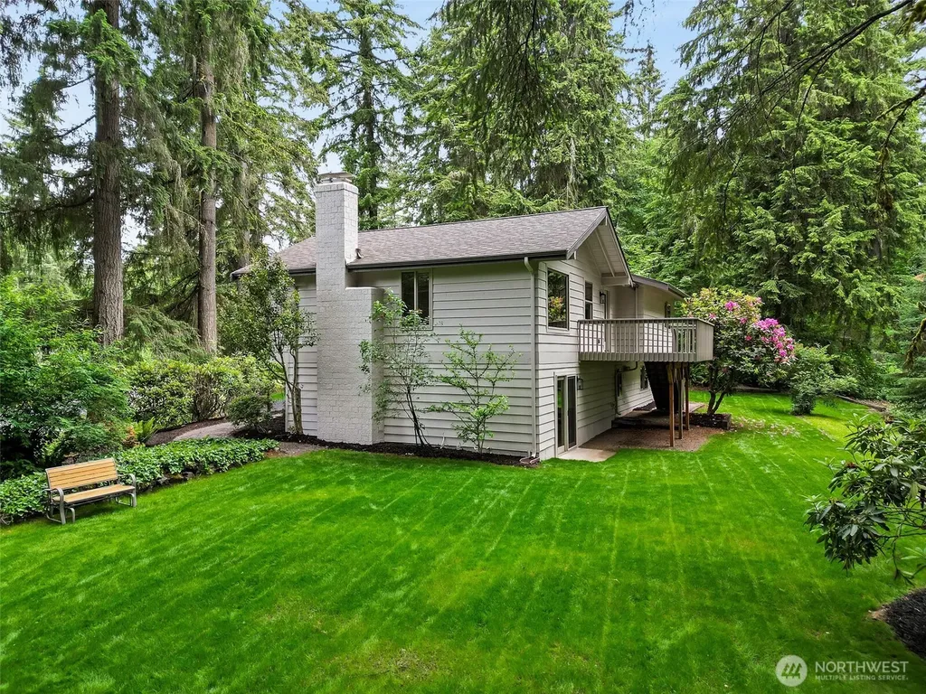 18818 181st Place NE Woodinville WA 98077