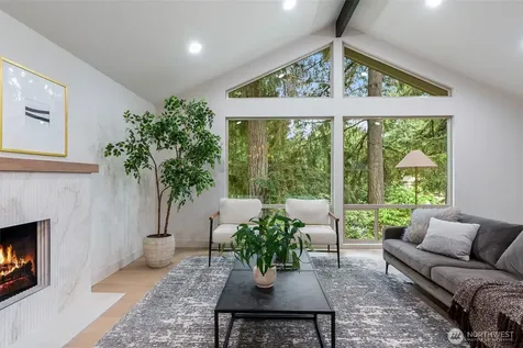 18818 181st Place NE Woodinville WA 98077