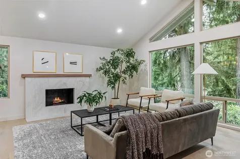 18818 181st Place NE Woodinville WA 98077