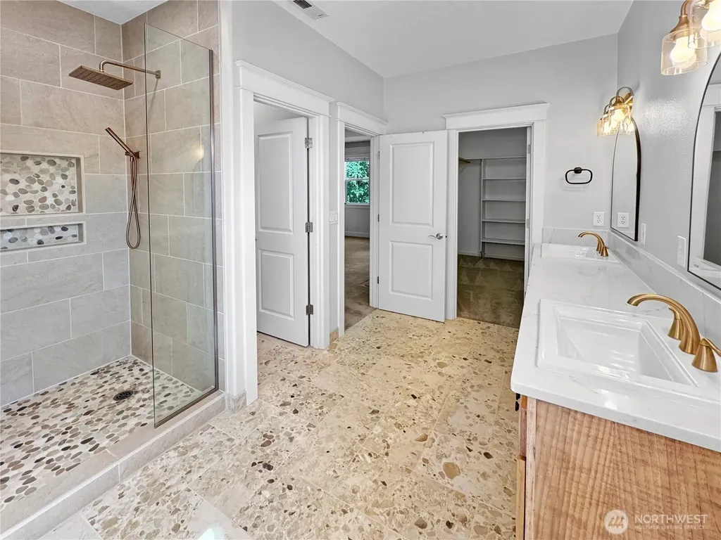 1130 NW Klickitat Lane Camas WA 98607