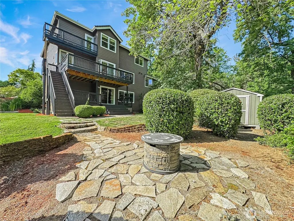 1130 NW Klickitat Lane Camas WA 98607