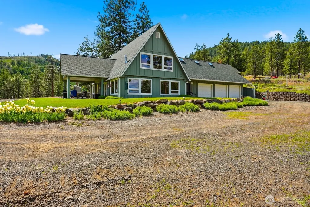 7895 N Fork Road Yakima WA 98903