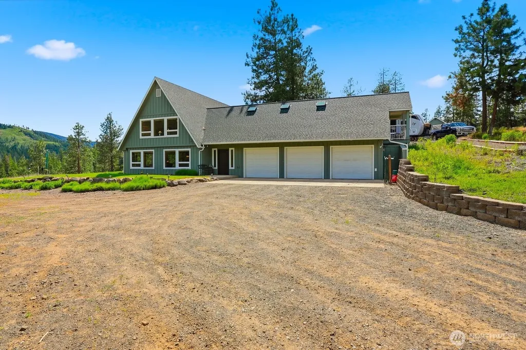 7895 N Fork Road Yakima WA 98903