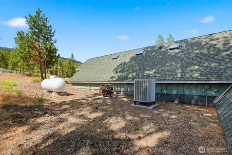 7895 N Fork Road Yakima WA 98903