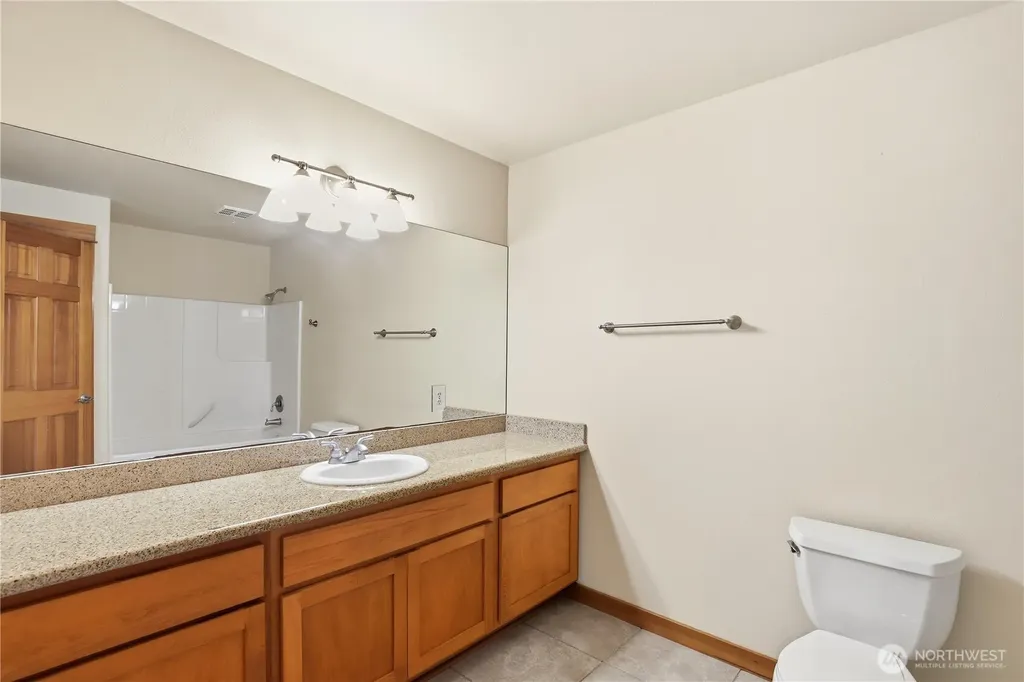 1963 NW Rampart Ridge Court Bremerton WA 98311
