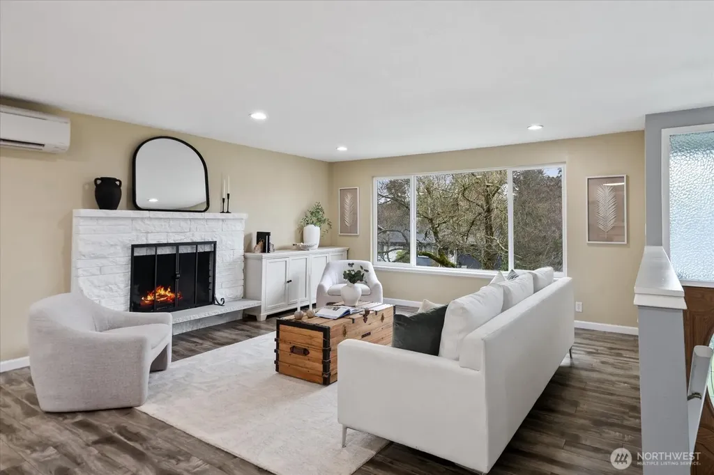 18312 73rd Avenue W Edmonds WA 98026