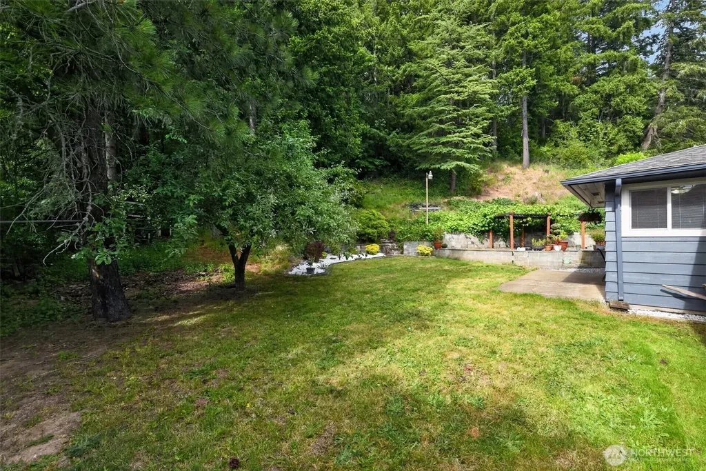 621 E Summa Street Centralia WA 98531