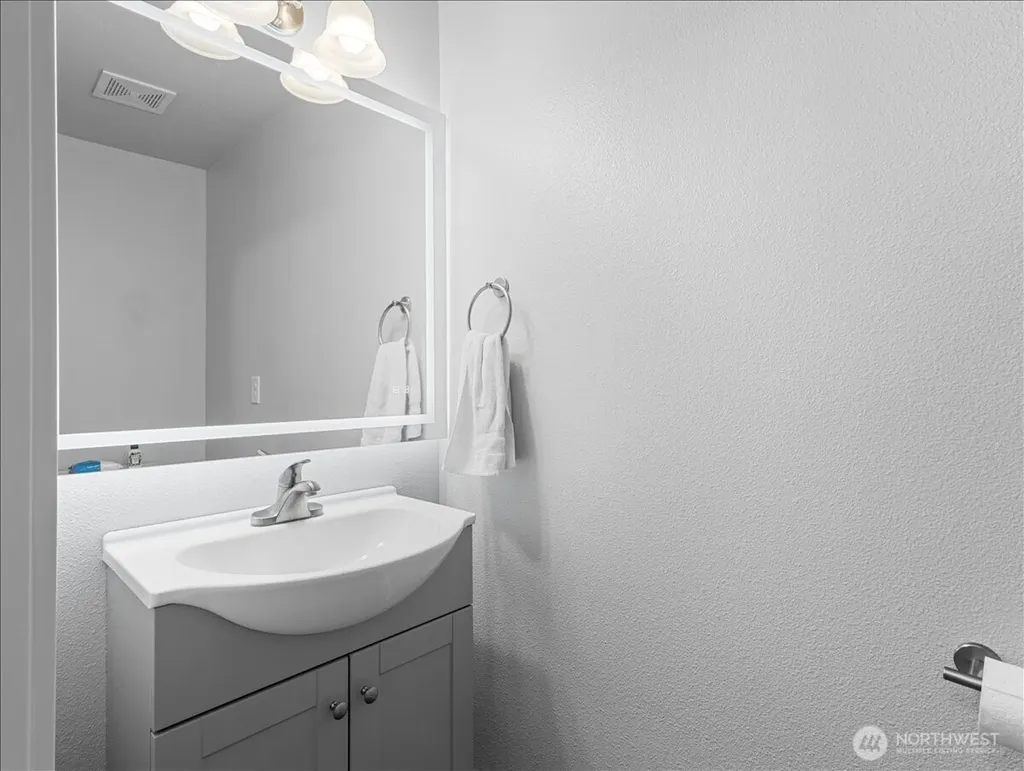 18004 NE 18th Street Vancouver WA 98684