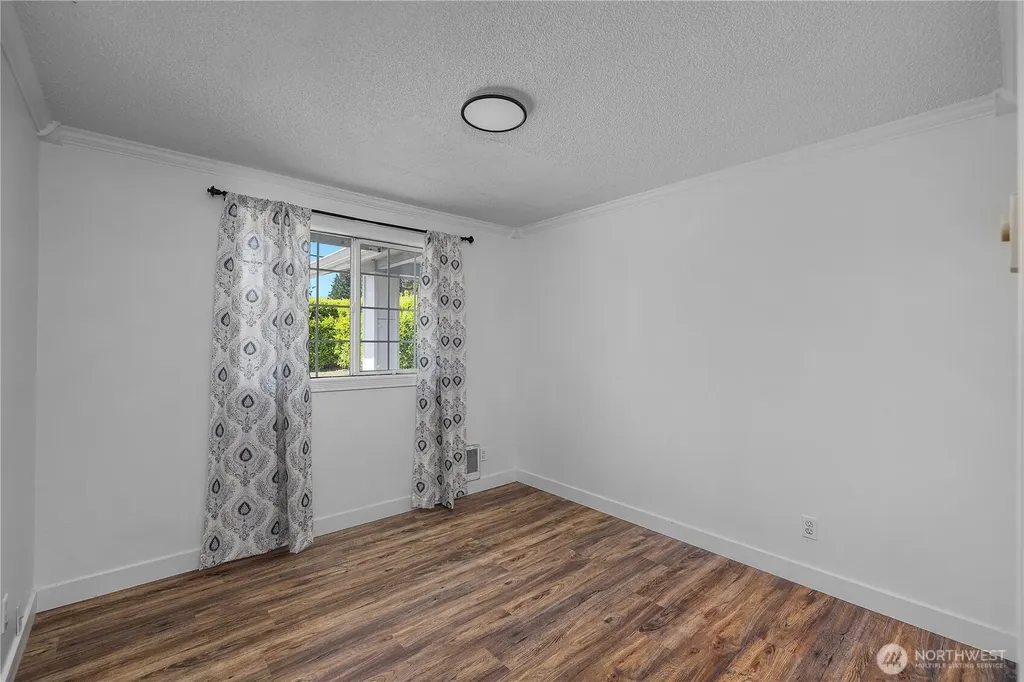 18426 Old Hwy 99 SW Rochester WA 98579