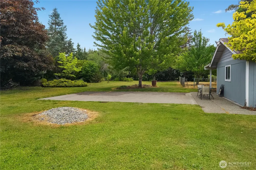 18426 Old Hwy 99 SW Rochester WA 98579