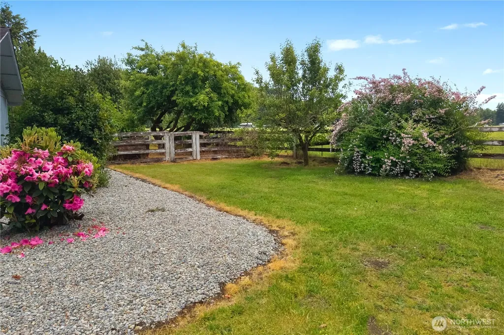 18426 Old Hwy 99 SW Rochester WA 98579