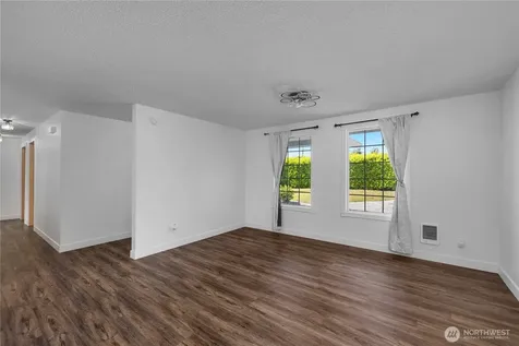 18426 Old Hwy 99 SW Rochester WA 98579