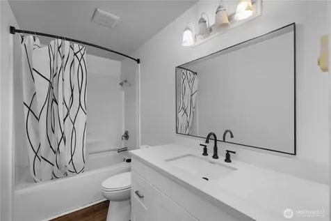 18426 Old Hwy 99 SW Rochester WA 98579