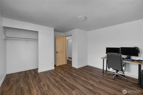 18426 Old Hwy 99 SW Rochester WA 98579